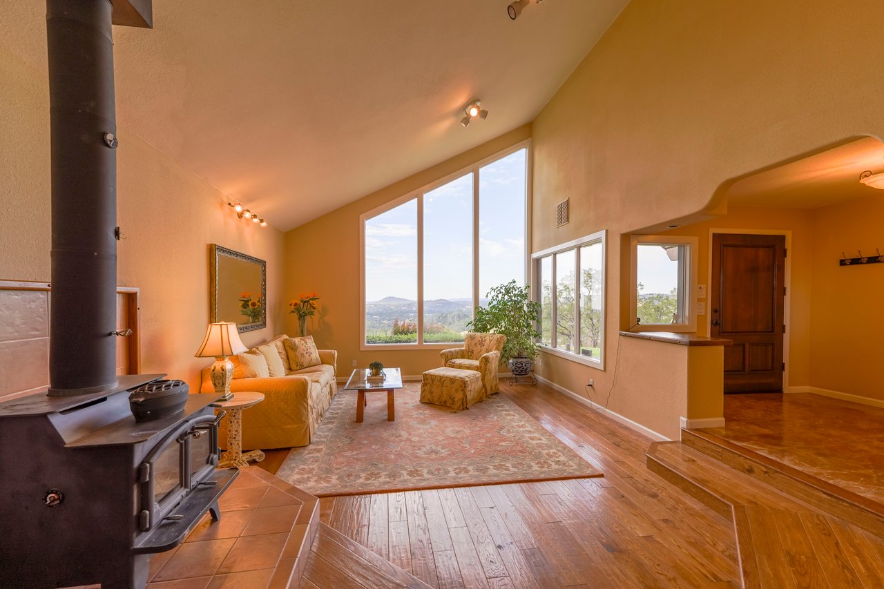 13420 Mesa Drive