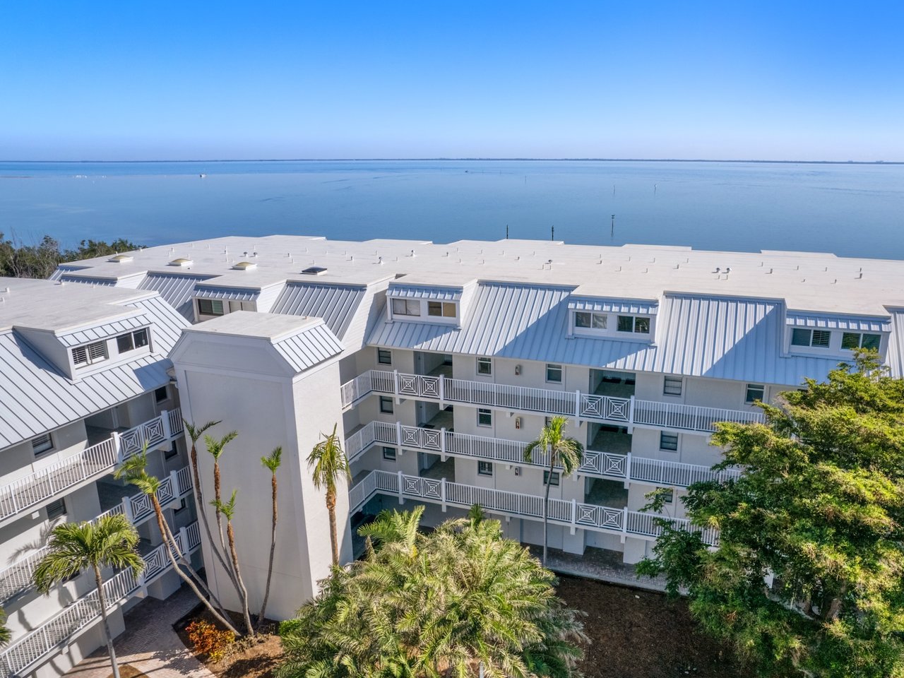 5124 Bayside Villas 5124