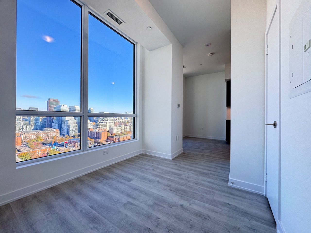 15 Richardson Street Unit: 2102