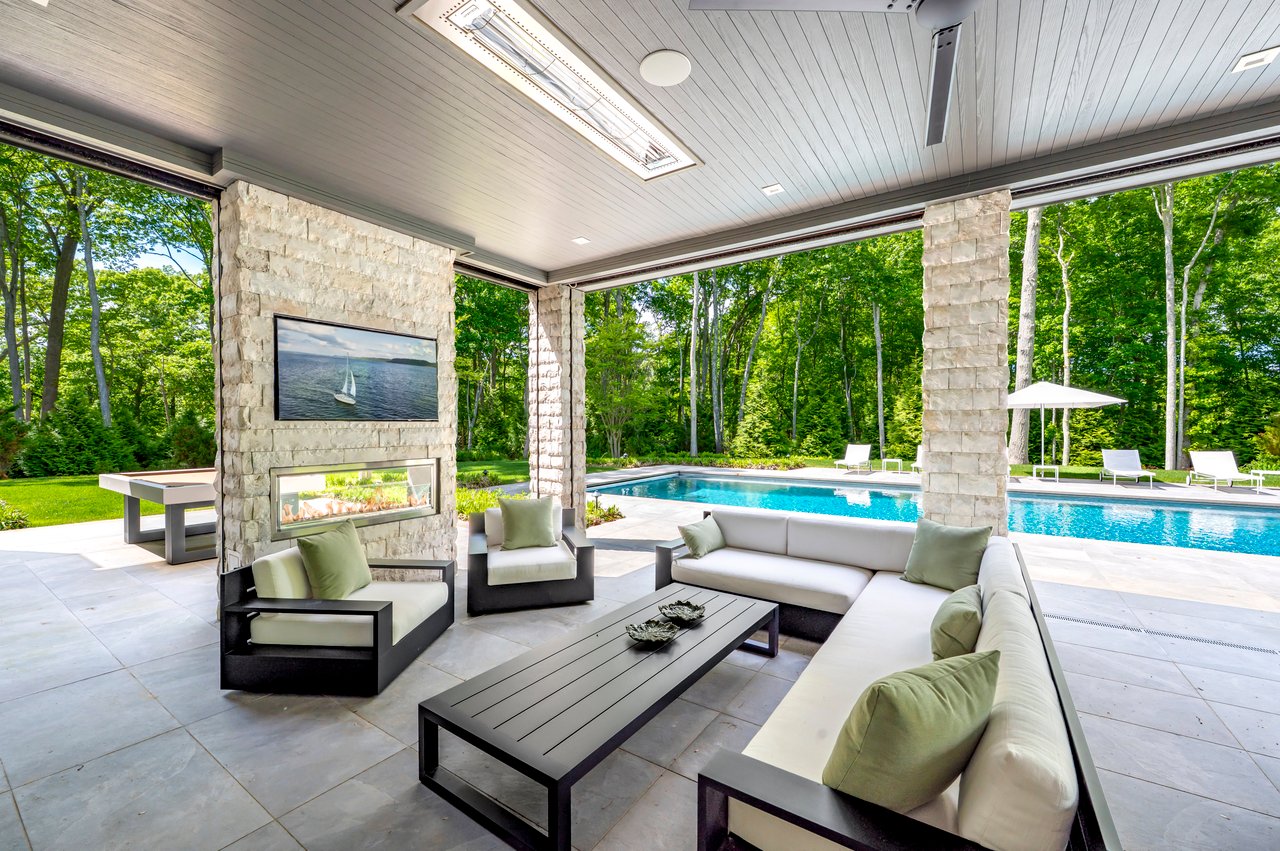 14 Fairway Court