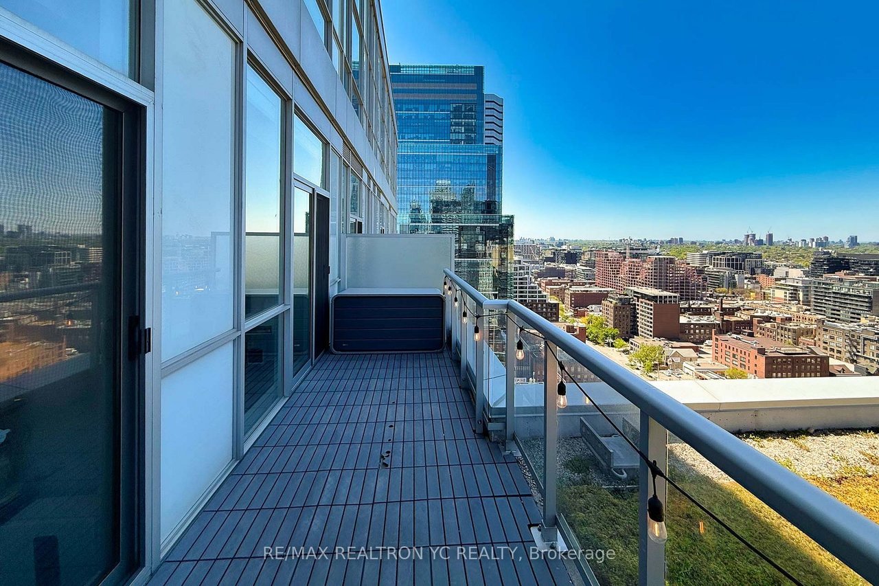 A GEM IN THE HEART OF DOWNTOWN 