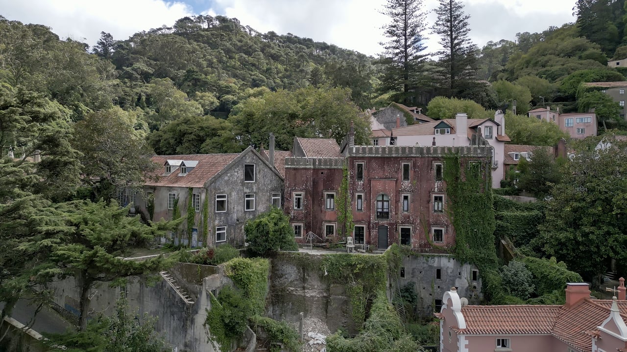 Villa Dégaud | Historic Palace with Approved Projects in the Heart of Sintra