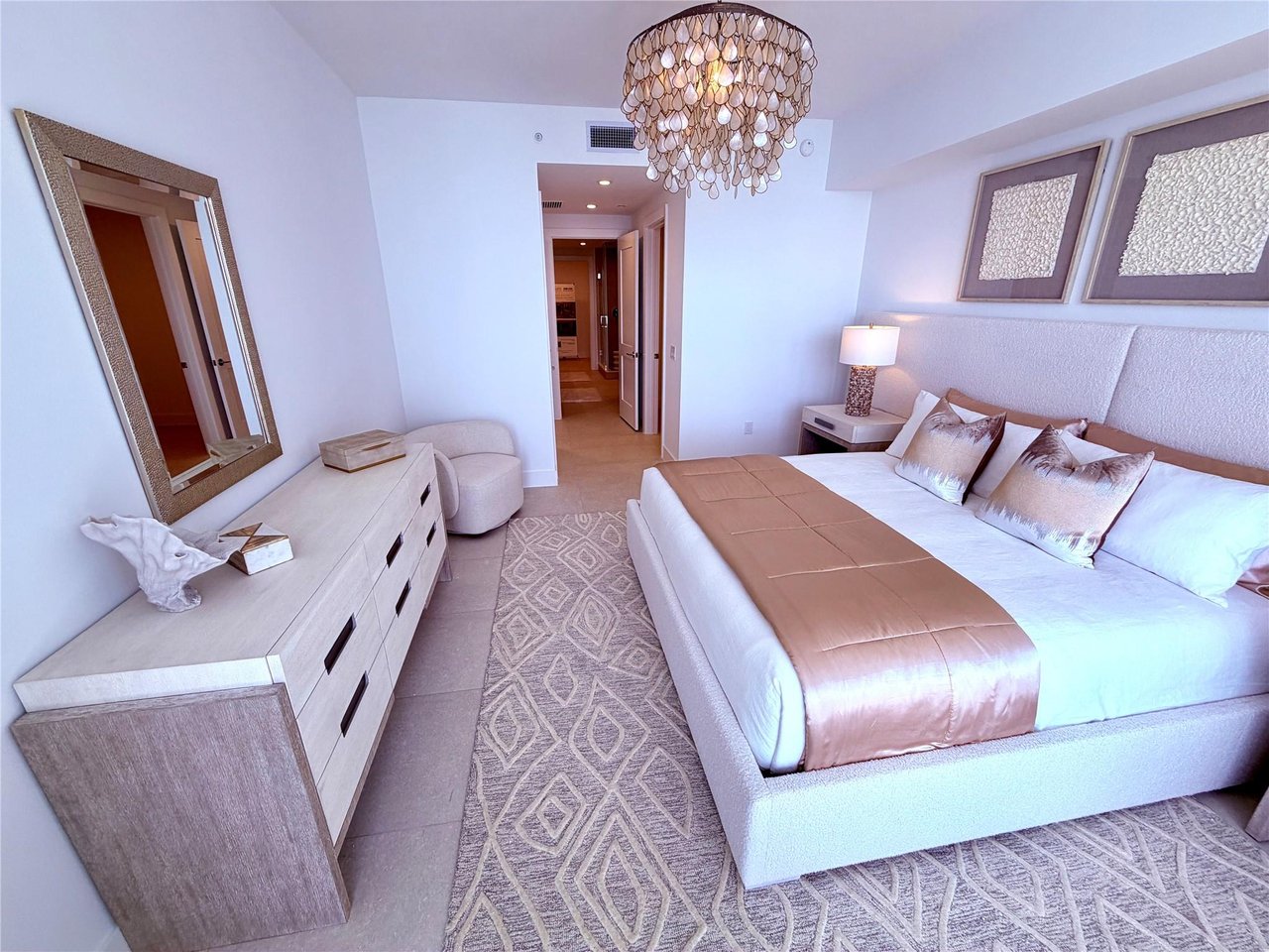 153 N Seabreeze blvd S-2101