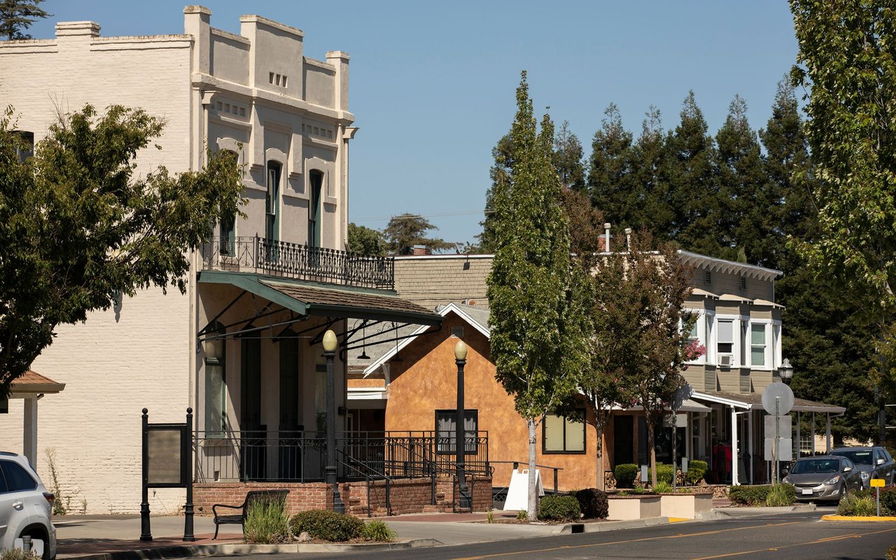 Fair Oaks