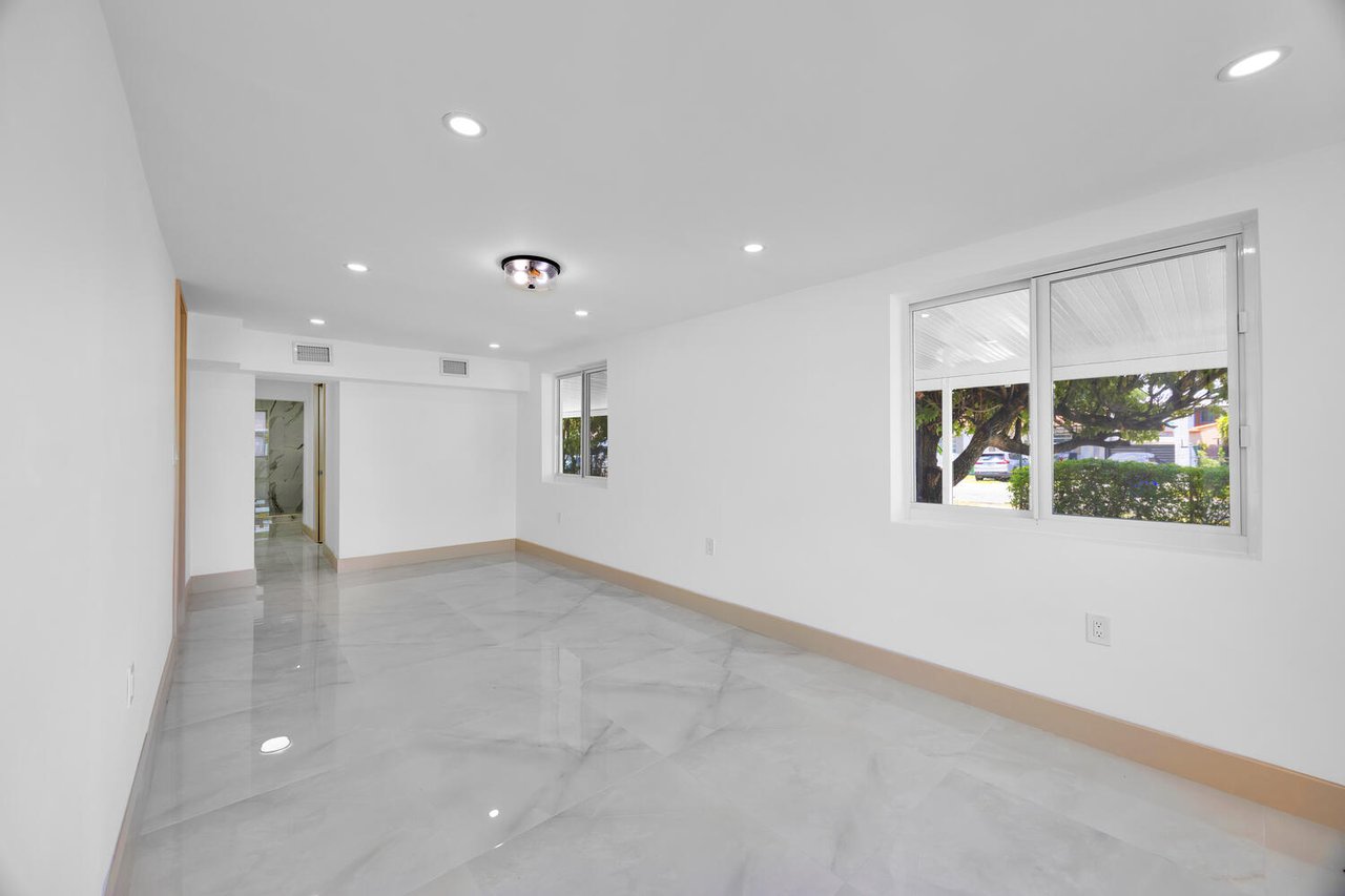 Fully Renovated 4-Bedroom Home Minutes from Coral Gables