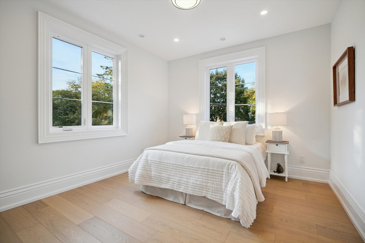 452 Rothesay Place
