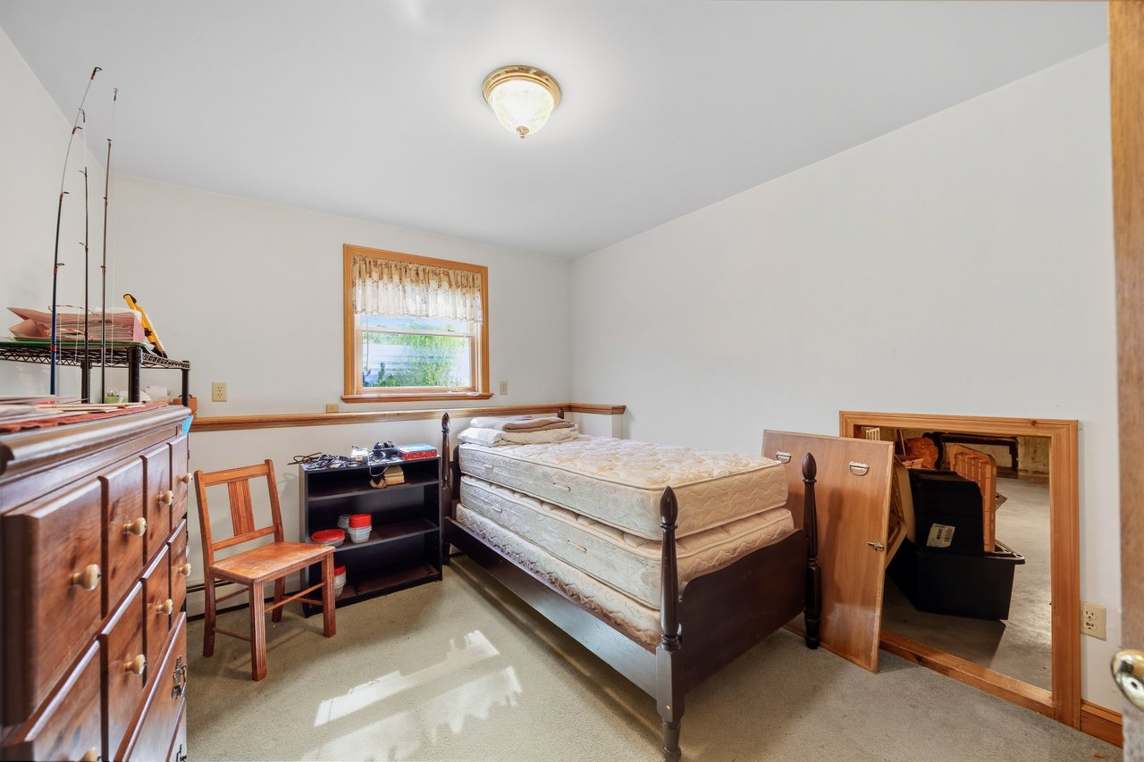 59 Ross Ave, Thomaston
