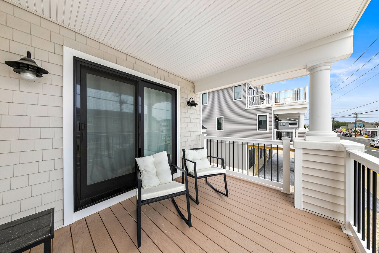 1615 Long Beach Blvd, Surf City