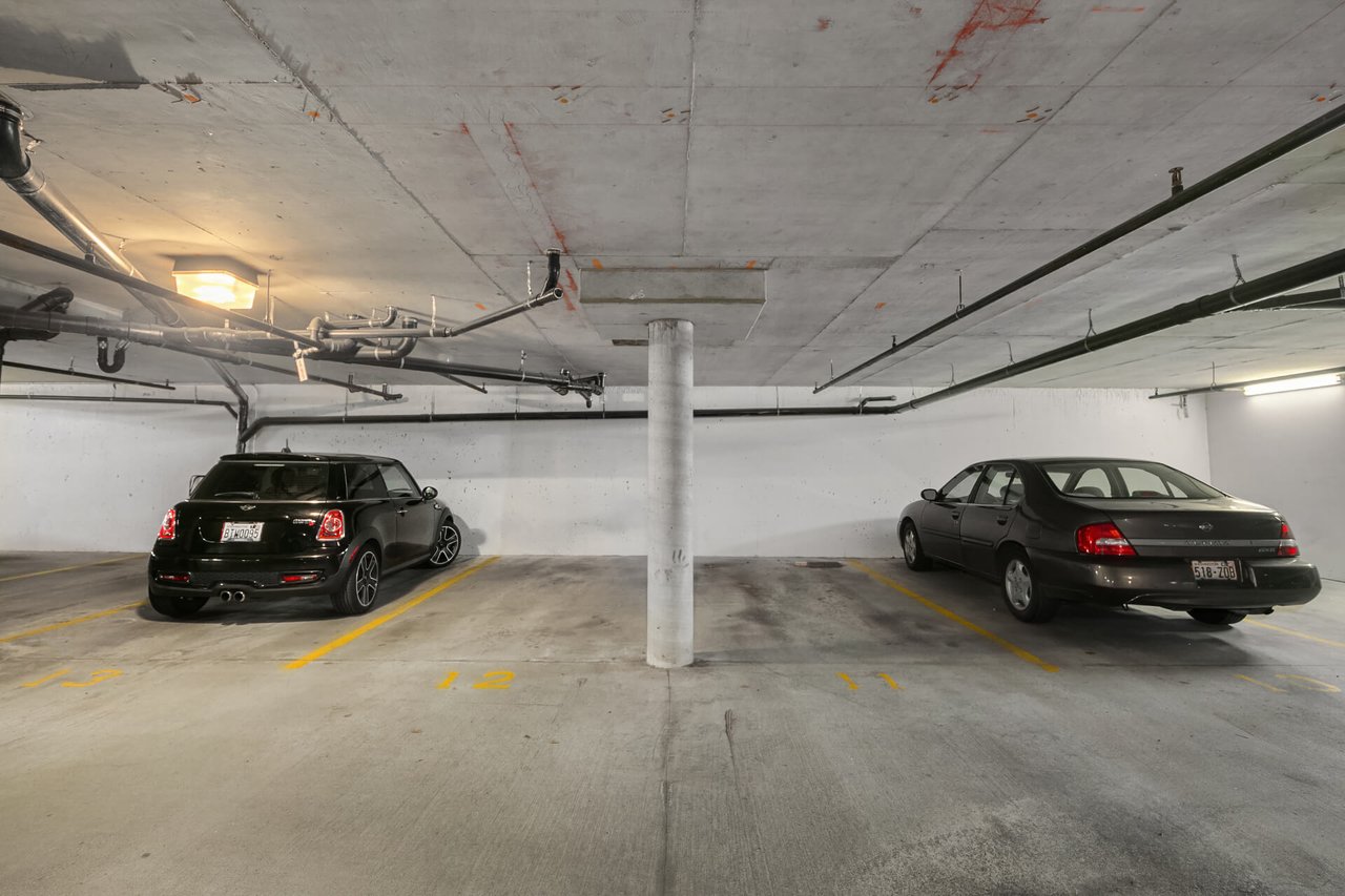 2125 California Ave SW, #202