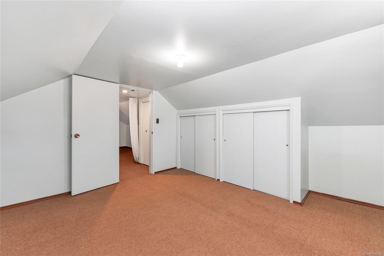 201 Burnside Rd