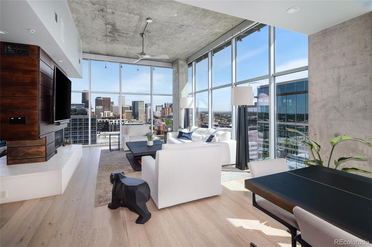 Trophy Home at the Glass House