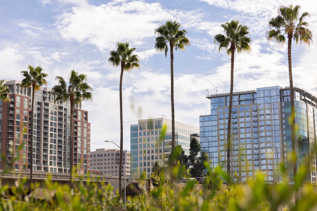 From Beach to Business: How Irvine's Perfect Location Offers the Ultimate Orange County Lifestyle