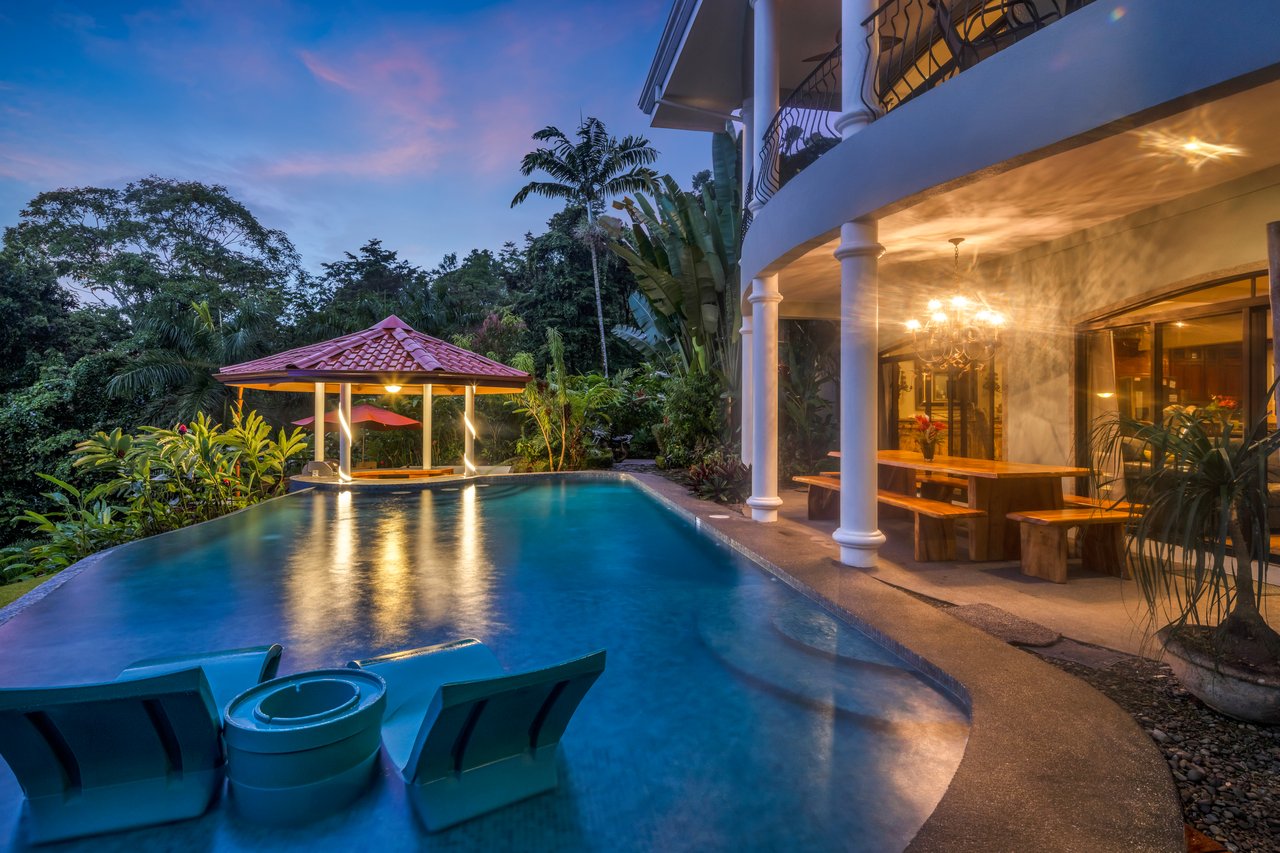 Gorgeous Ocean View 7 Acre Estate, Portalon