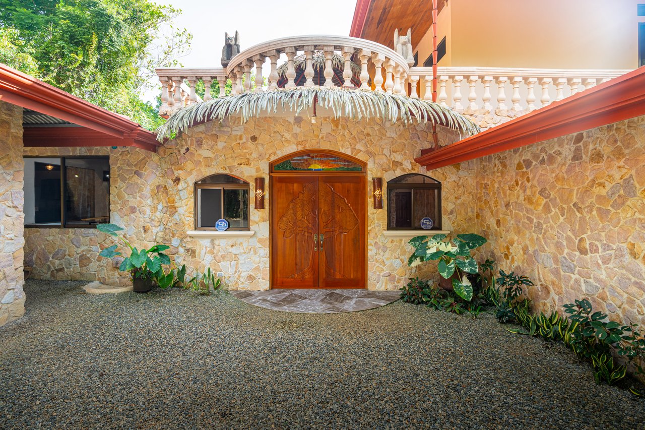 Castillo Puesta del Sol, Escalares - 