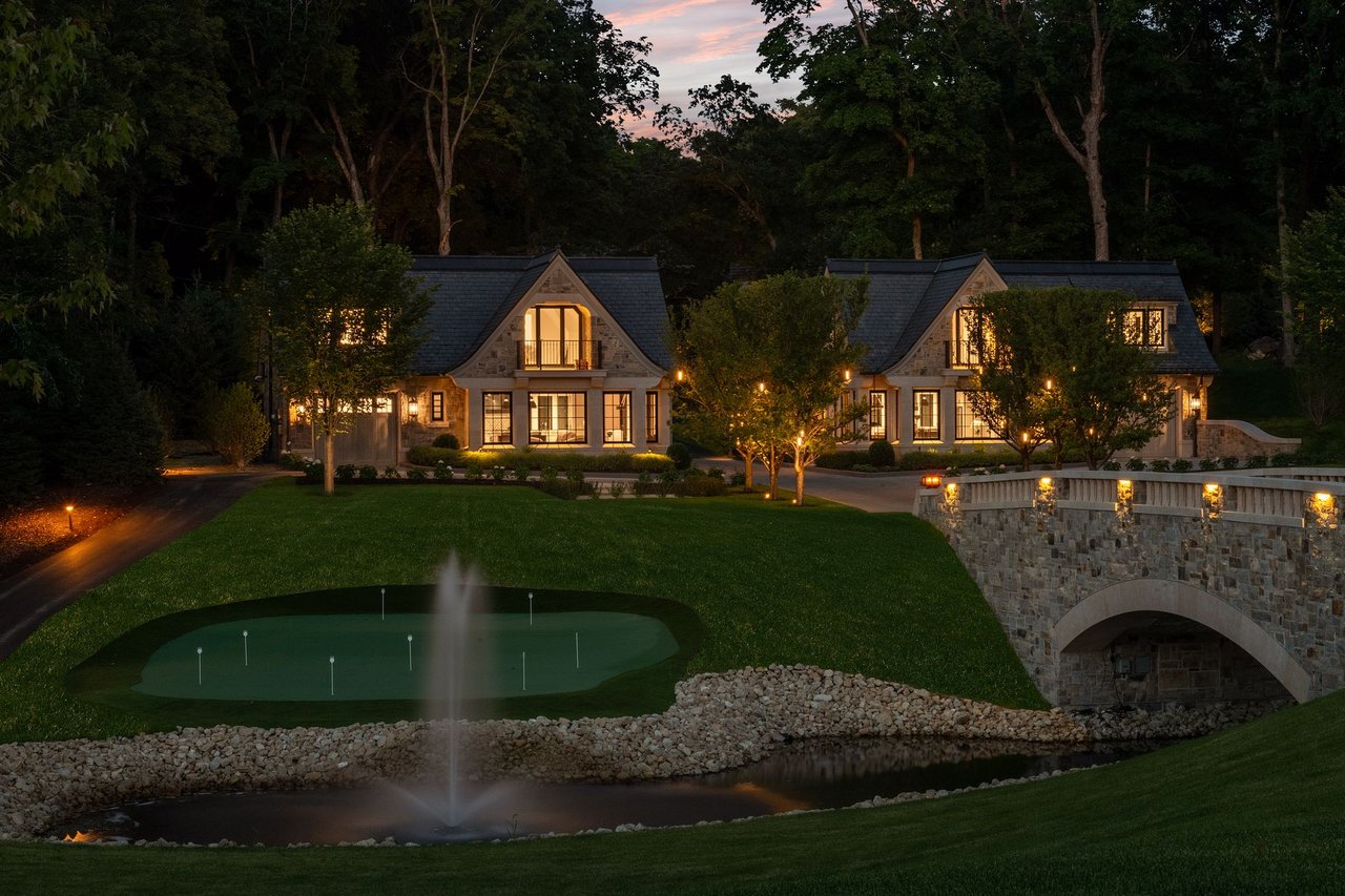 2770 Gale Road, Wayzata