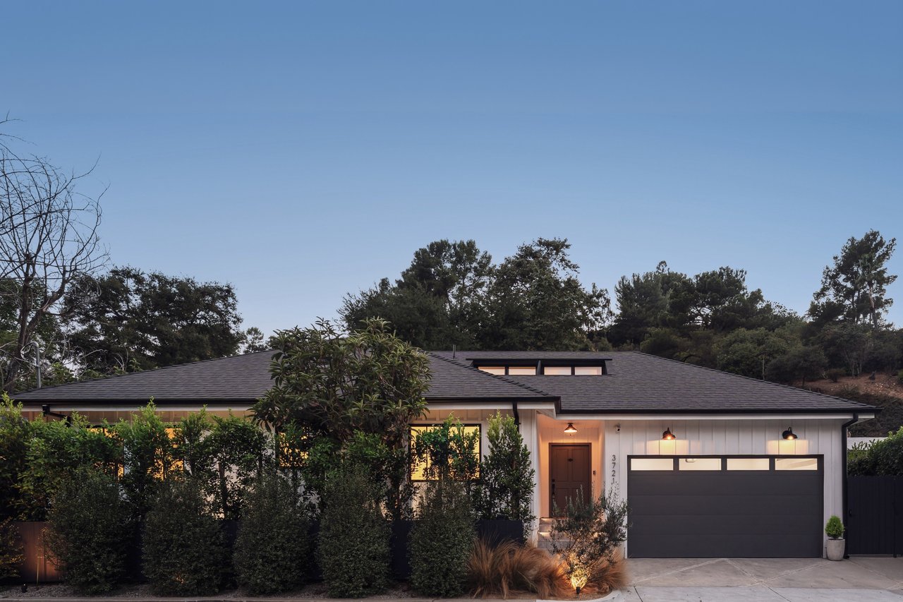 3721 Woodcliff Avenue, Sherman Oaks