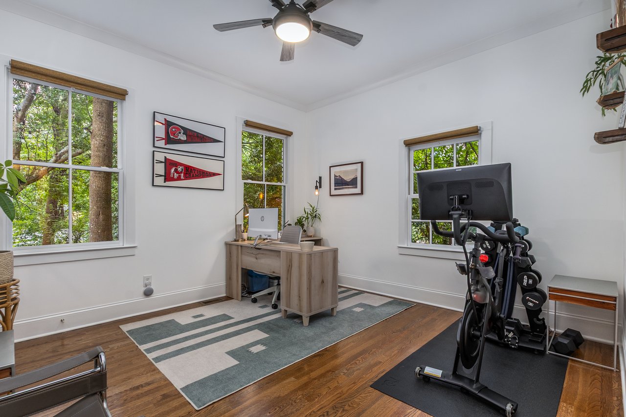 1273 Bernadette Lane NE