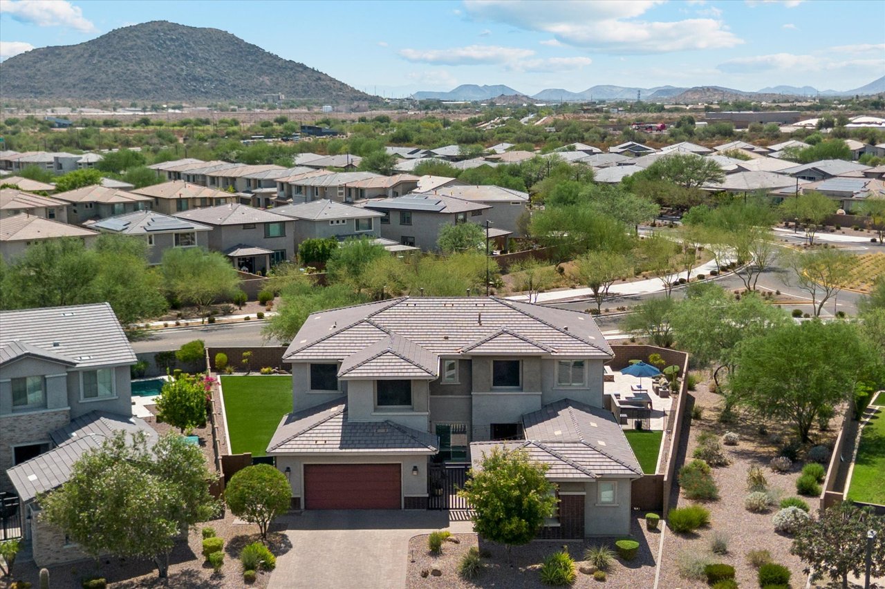 2905 E LOS GATOS DR, Phoenix, AZ 85050