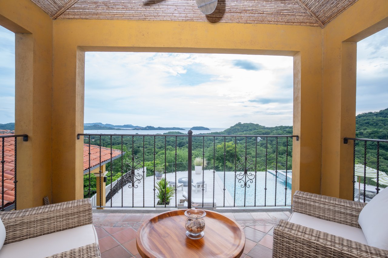 Casa Loro - Luxury Estate