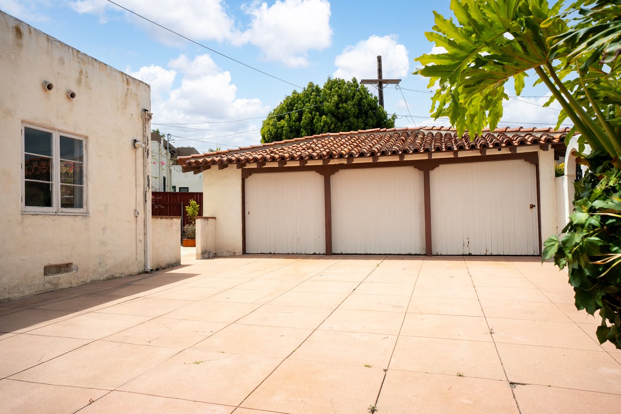 3702 Lotus Drive | 92106
