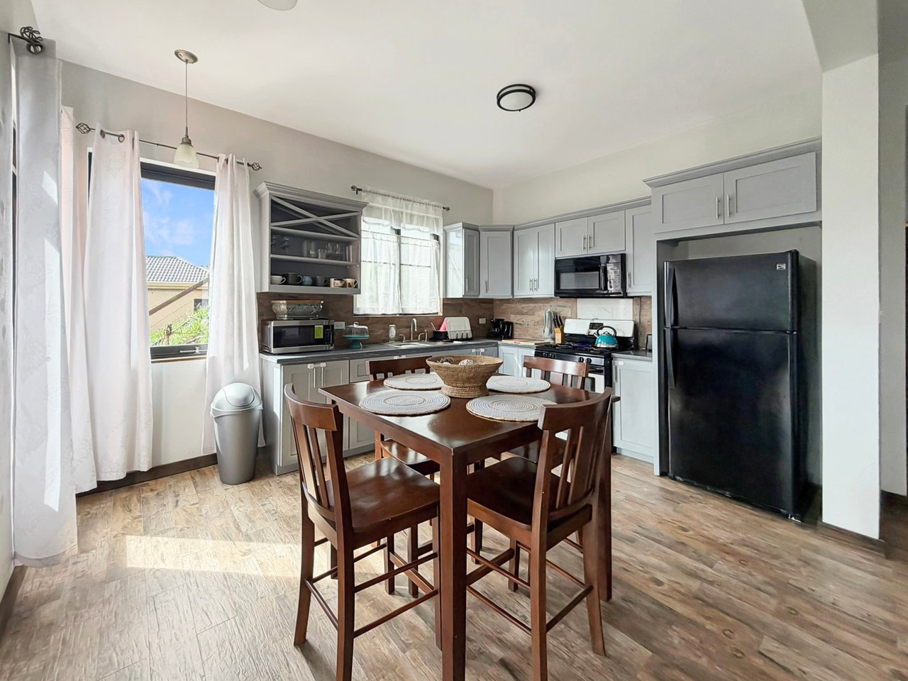 349 Mount Healthy 2 Bedroom Apartment