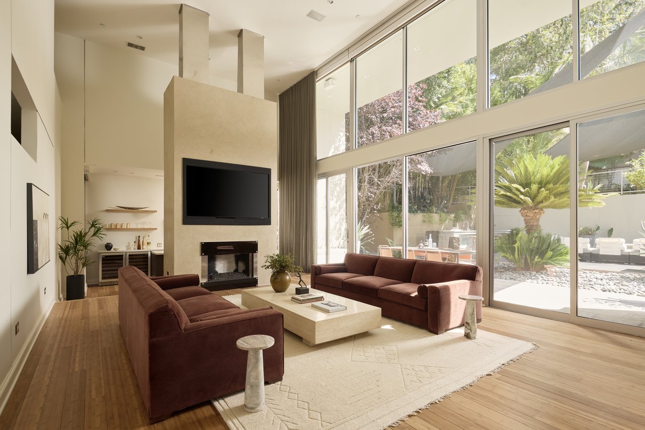 3369 Fryman Pl, Studio City 
