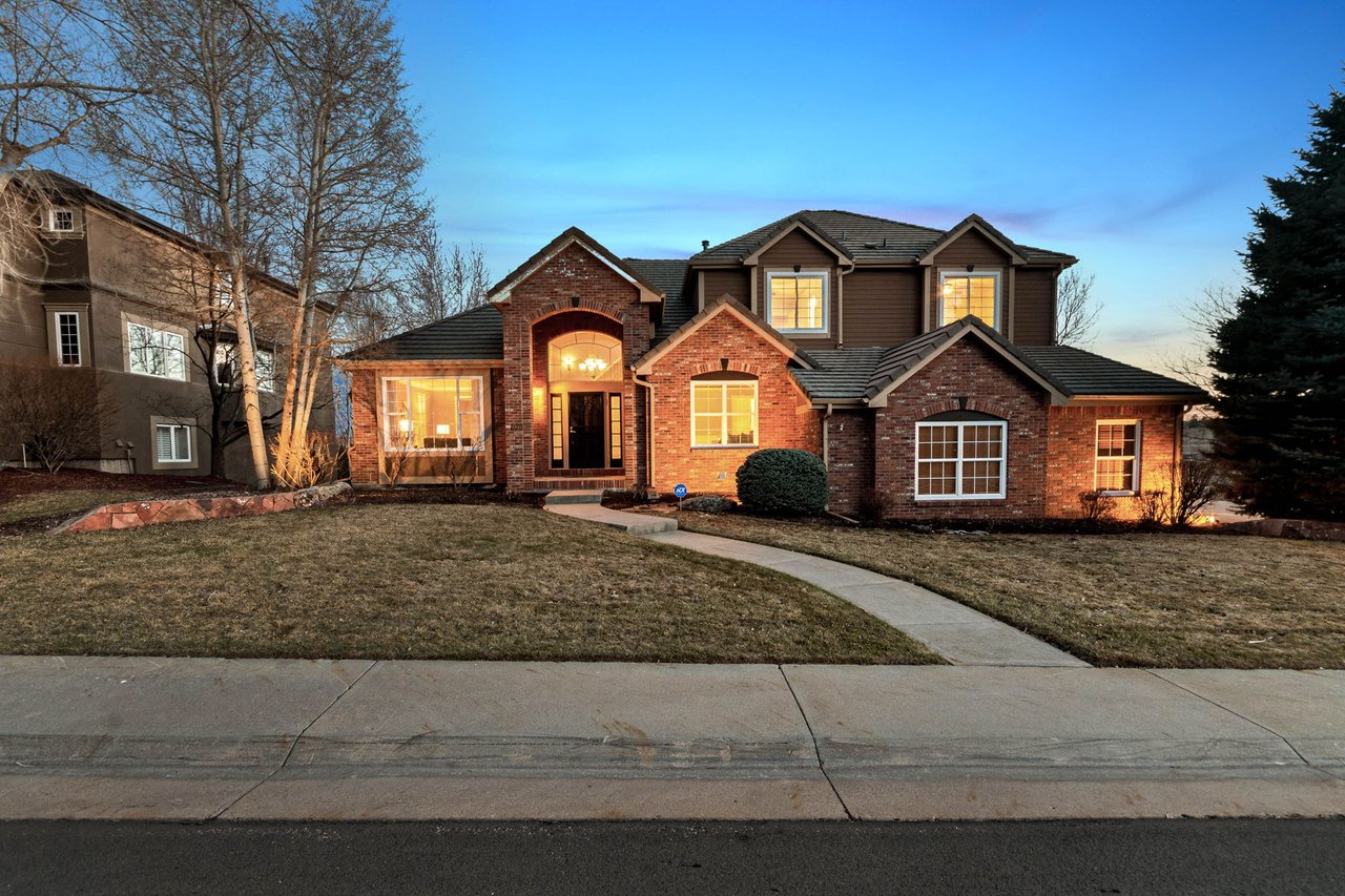 Aurora, CO Real Estate Guide: Lifestyle & Homes for Sale