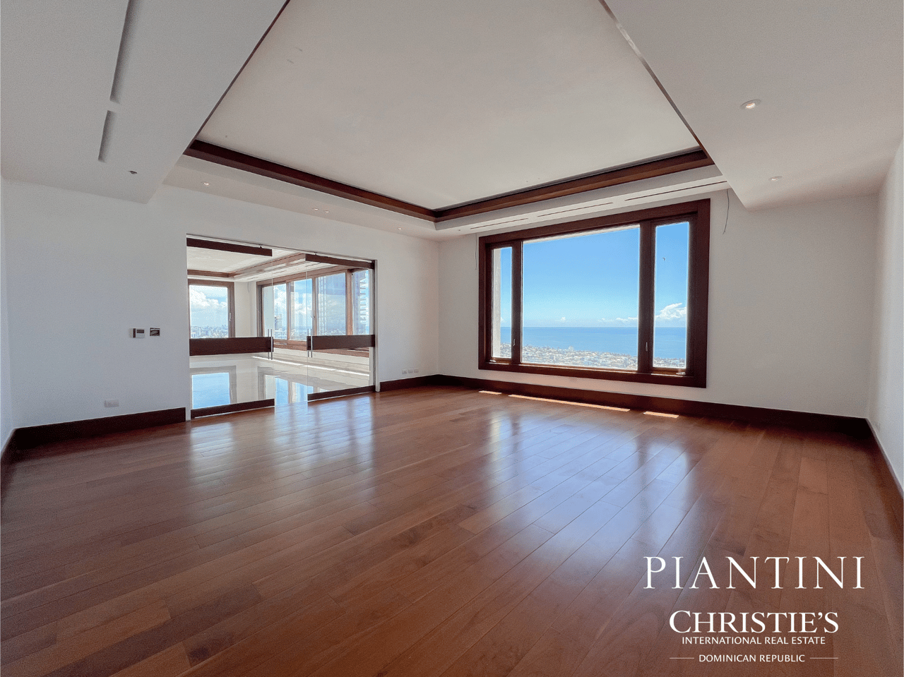 Luxury Ocean View Condo
