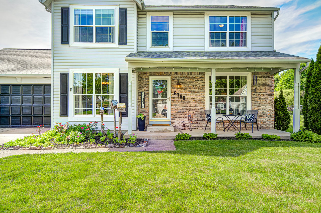 6768 Lexington Circle