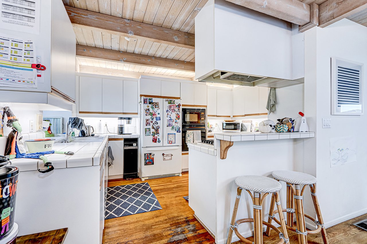 323 28th Street