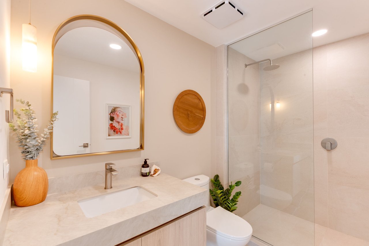 Ocean & Mountain View Modern Beach Condominium 