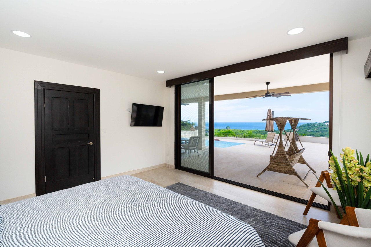 Villa Vista Serena, La Jolla Q | Ocean-View Luxury Home in Mar Vista, Playa Flamingo