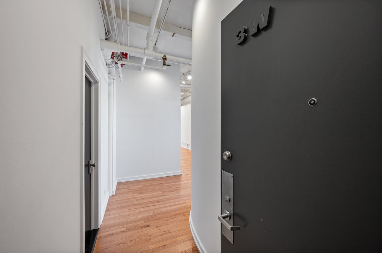 900 West Jackson Boulevard Unit 3W 