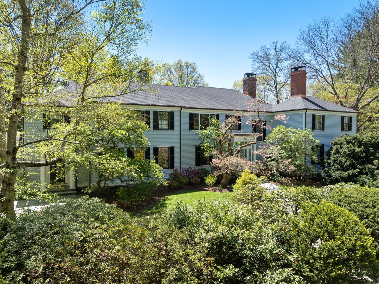 Renovated Georgian Colonial 