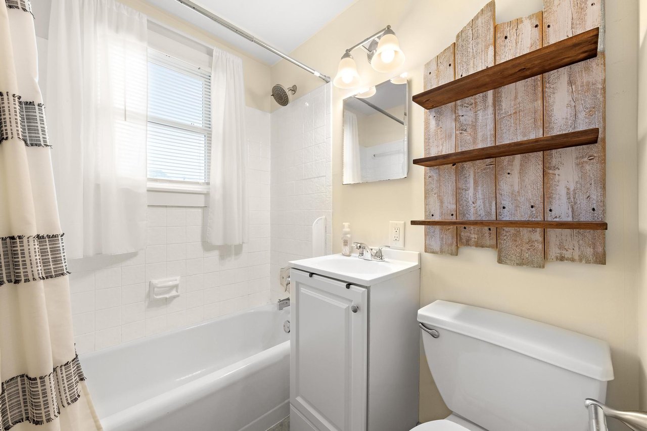 19 E 86th Street, Brighton Beach