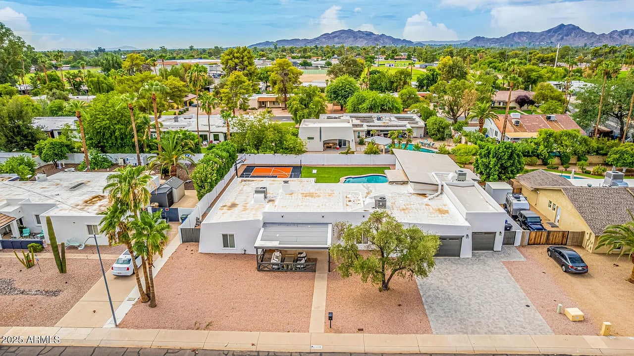 5839 E VOLTAIRE Avenue, Scottsdale