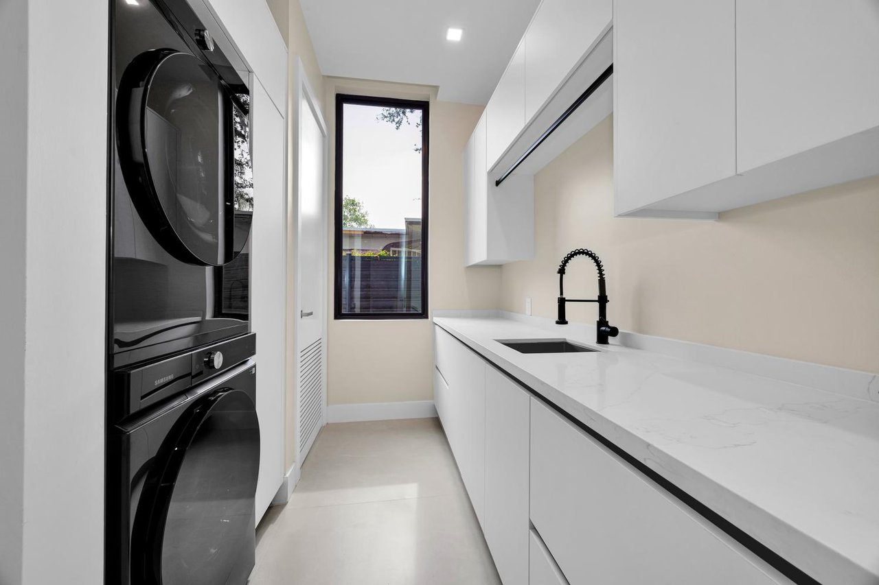 Sophisticated New Construction in the Heart of Miami