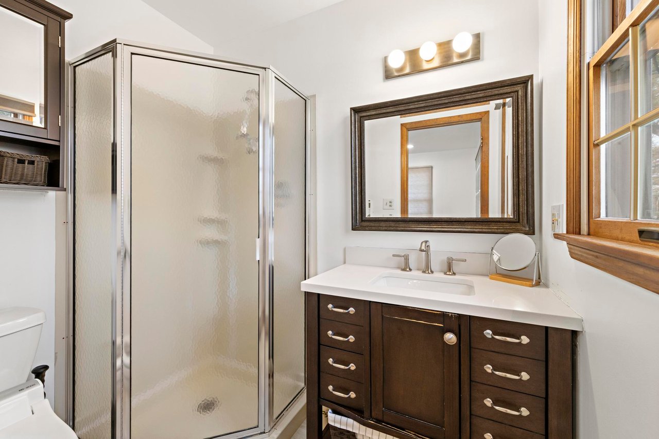 129 Four Winds Drive, Middletown, NJ