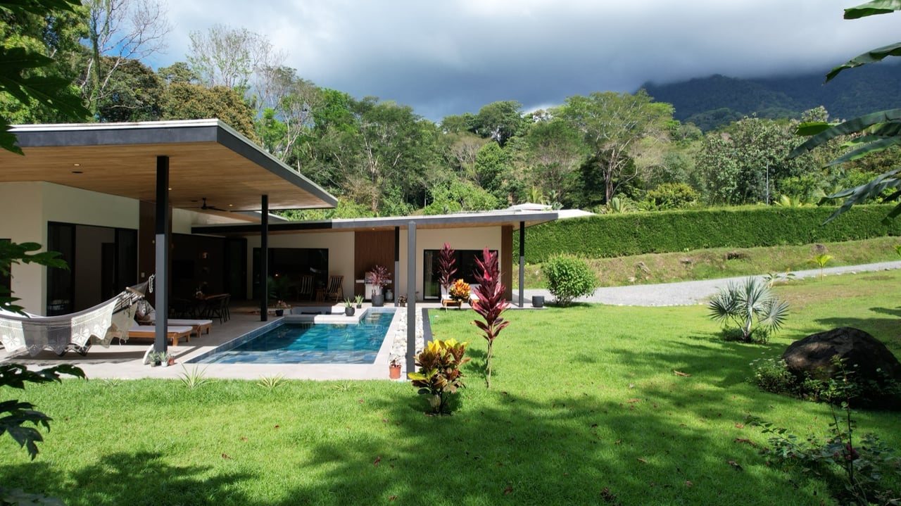 Stunning New Modern Home in Ojochal – Usable Lot Surrounded by Jungle and Creeks