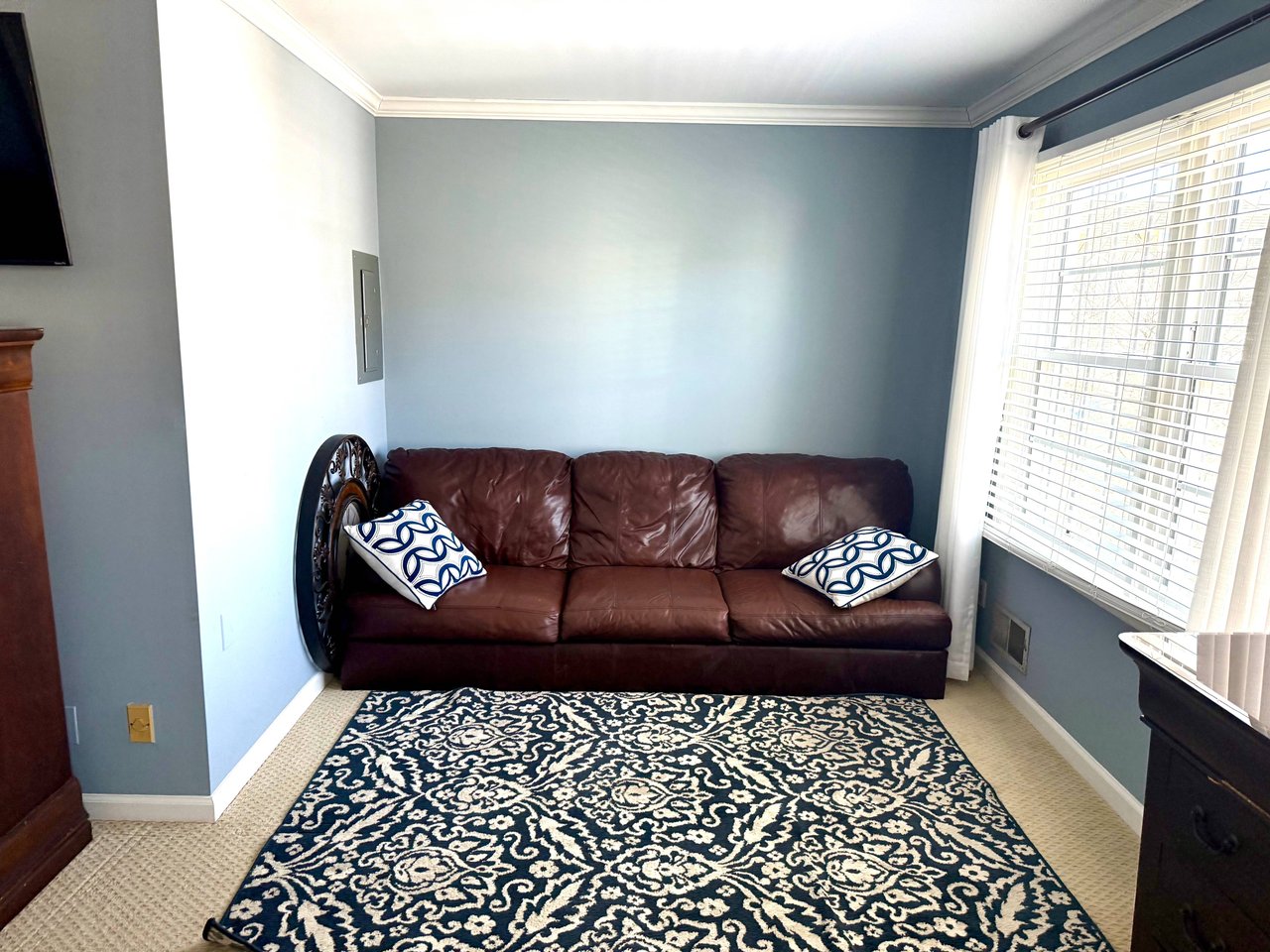 #268 Charming Coastal Retreat