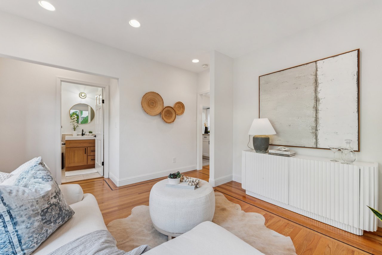 688 57th St, Oakland, CA