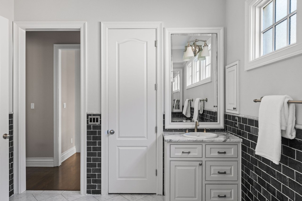 1803 Stamford Lane | Tarrytown | Austin, TX