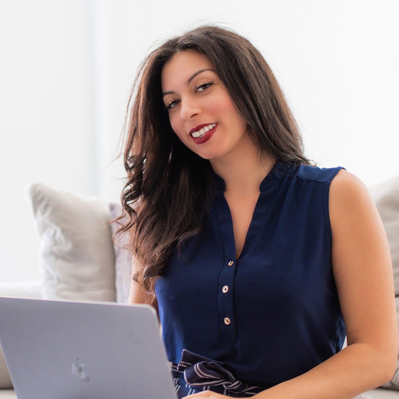 Natasha Veiga Las Vegas, NV Real Estate Agent Headshot