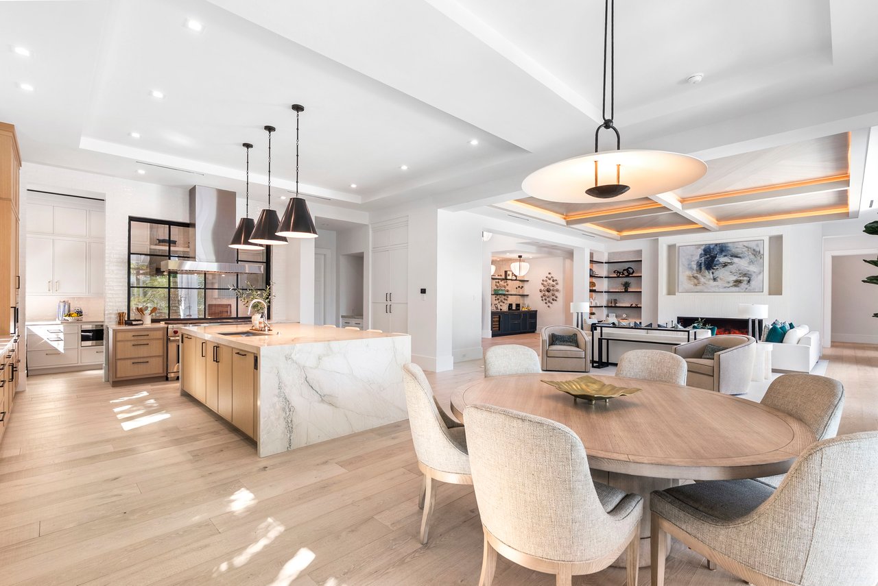 Designer Furnished Waterfront Retreat