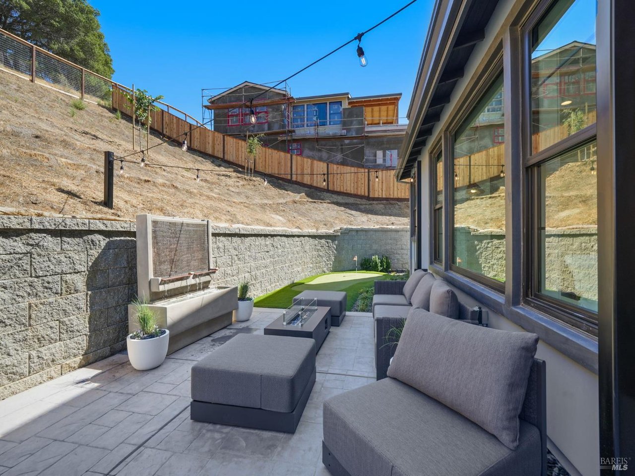 122 Erin Ct