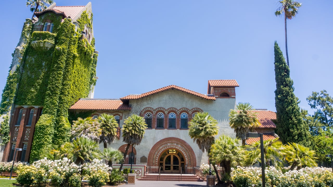 Conquering the “What Ifs” of San Jose Real Estate How a Realtor’s Local Expertise in Evergreen & Silver Creek Builds Confidence