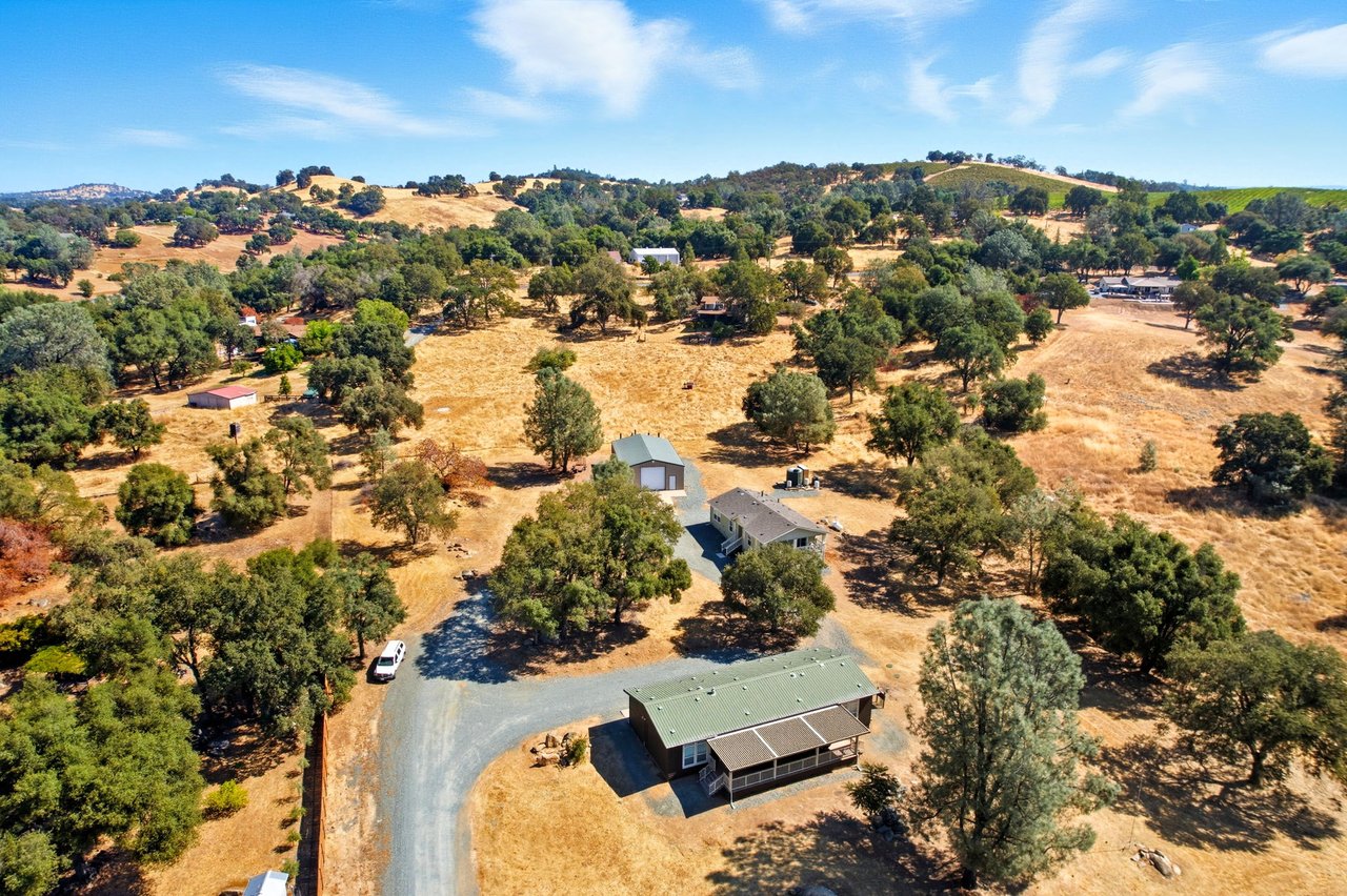18400 Live Oak Court
