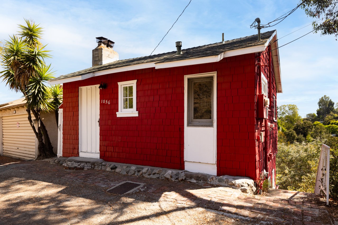 Hollywood Hills’ cheapest property hits the market for $850K — and it’s two whimsical homes on one lot