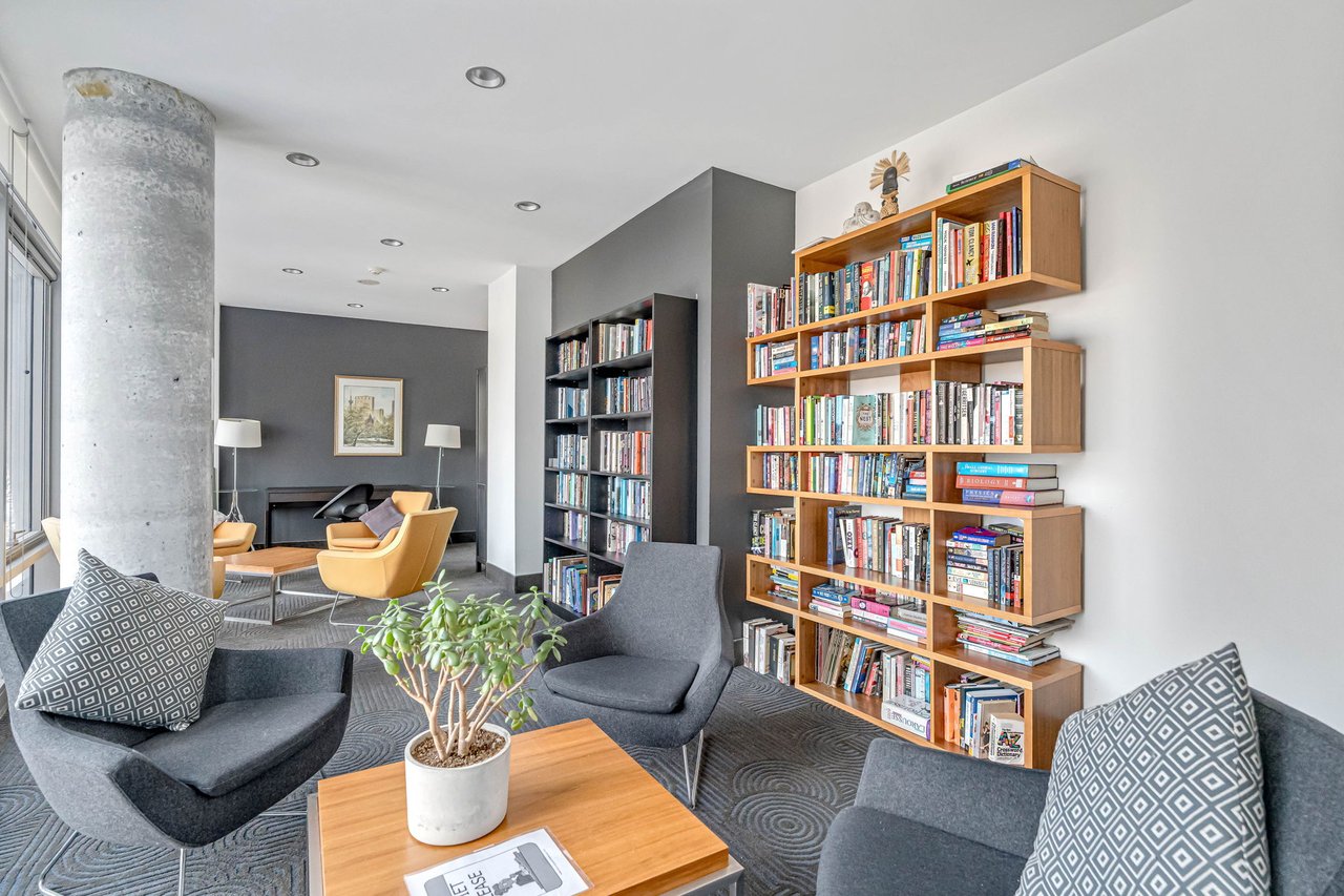 Distillery District Diamond