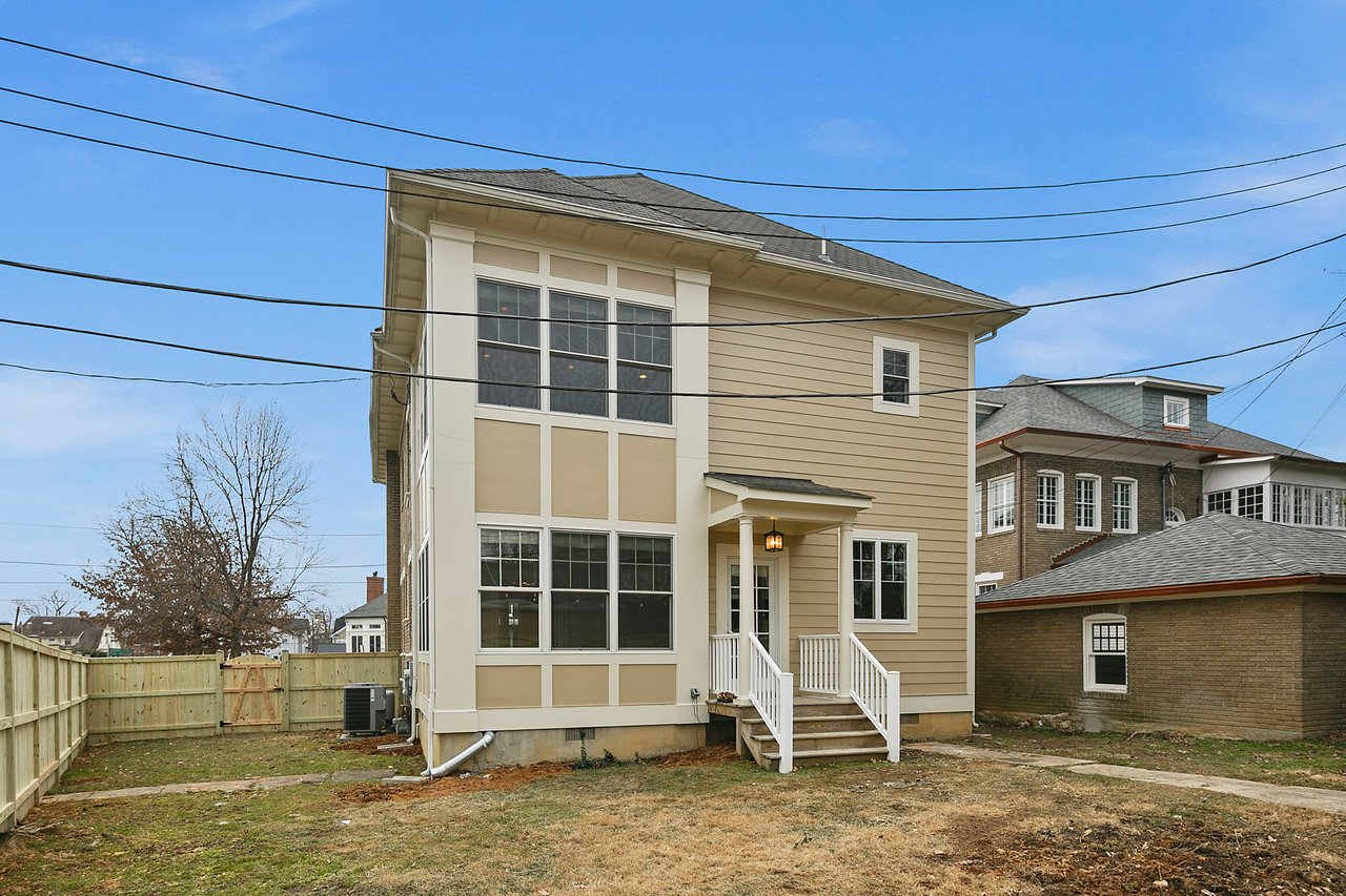 1501 Hamilton St NW